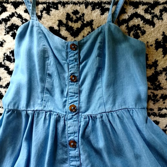 Old Navy Chambray Dress!!! - Picture 1 of 5